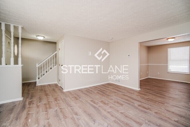 Foto del edificio - REDUCED! - $500 off first month’s rent if ...