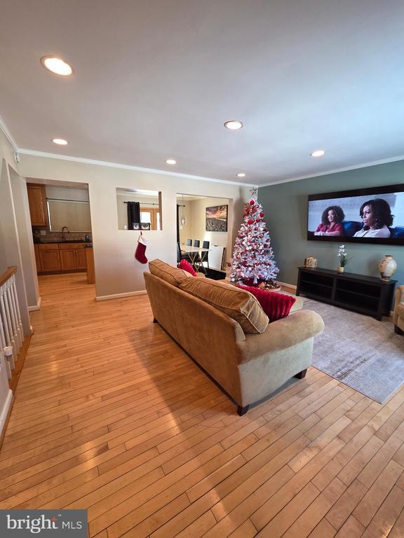 Foto del edificio - 2122 Princess Anne Ct