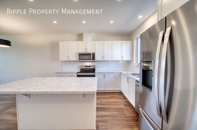 Photo du bâtiment - Modern 3 Beds, 2.5 Baths Single- Family | No Pets Allowed