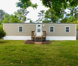 Building Photo - 112 Longleaf St
