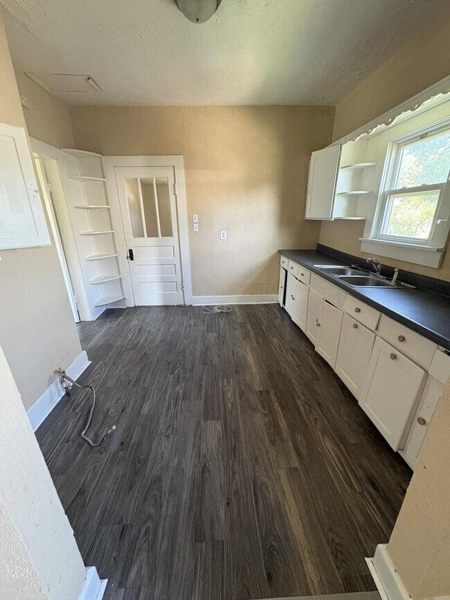 Foto del edificio - Spacious Home for Rent!