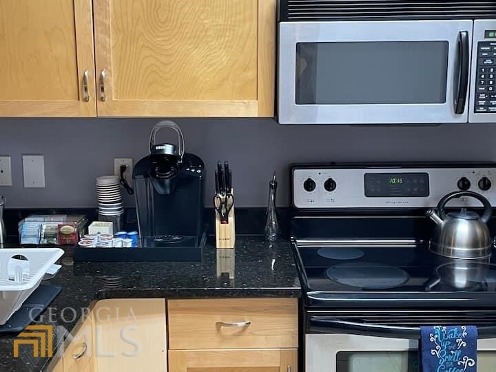 870 Mayson Turner Rd NW Unit 1442, Atlanta, GA 30314 Condo for Rent in Atlanta, GA