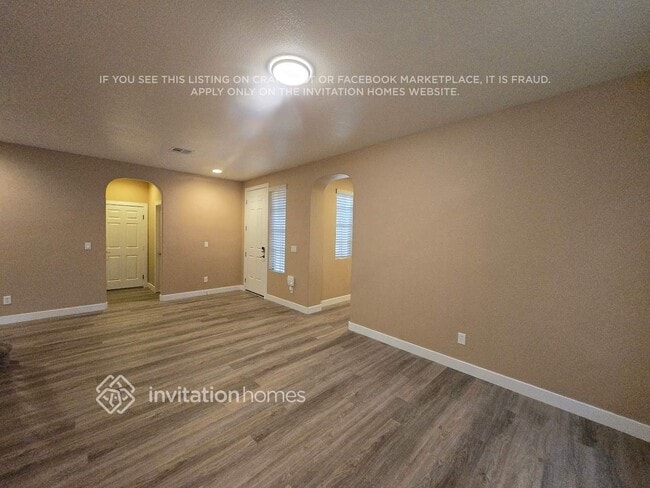 Building Photo - 4331 Oasis Plains Ave