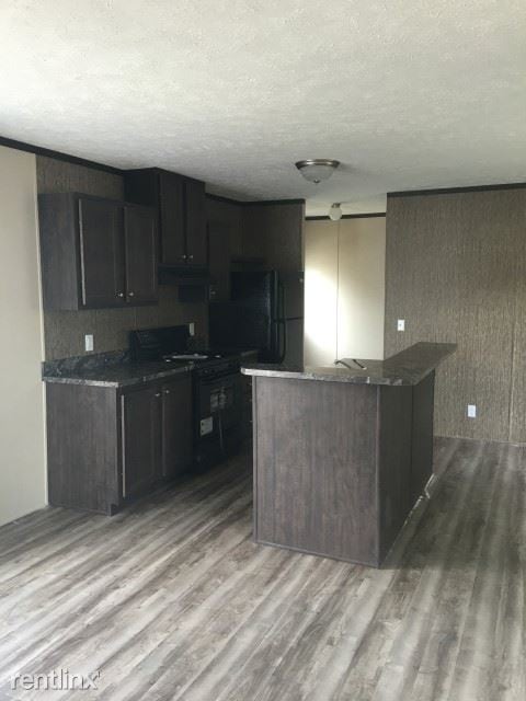 Building Photo - 3 br, 2 bath House - College Heights