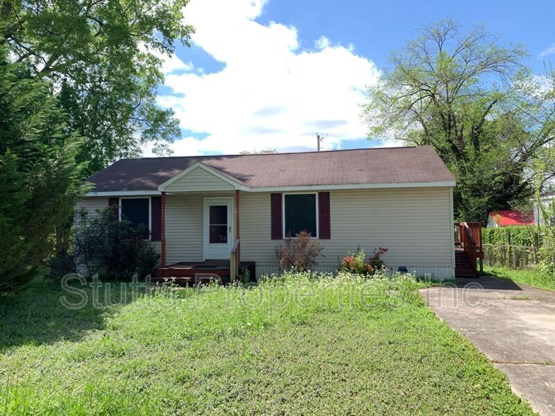 14 Winston Square, Tuscumbia, AL 35674 House Rental in Tuscumbia, AL