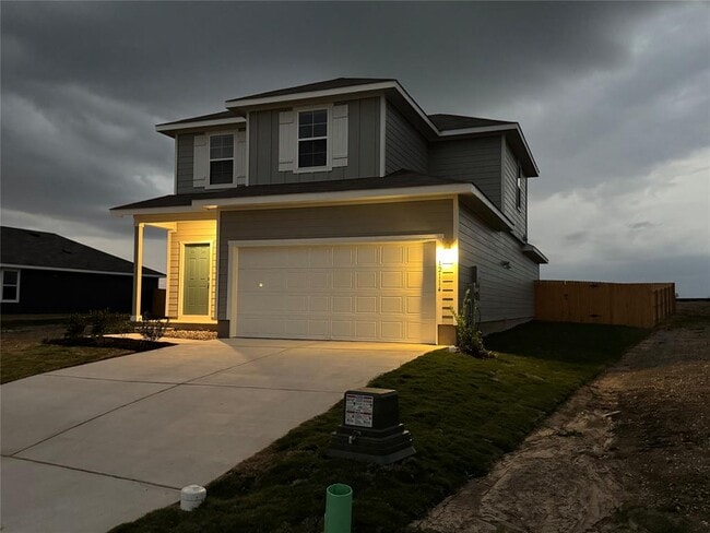 Building Photo - 12114 Pike Bnd