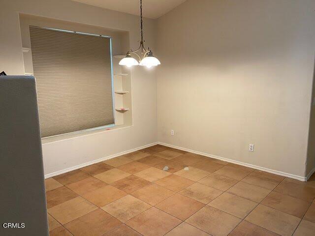 Building Photo - 28894 Champions Dr