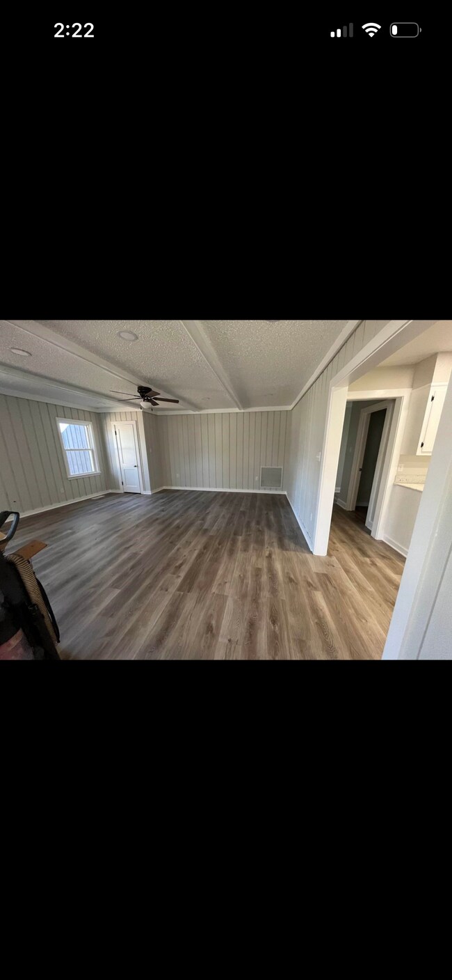 Foto del edificio - 618 S Tipton St