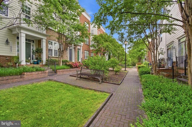 Foto del edificio - 11657 Leesborough Cir