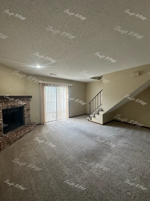 Foto del edificio - 539 NE Churchill St