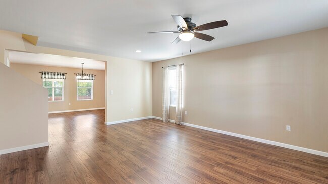Foto del edificio - 1605 Kedlin Ln