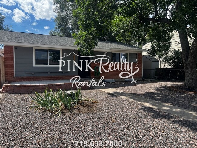 Building Photo - 2534 Ivanhoe Dr