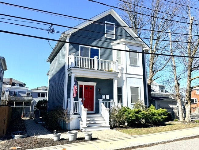 Building Photo - 4 Woodworth St
