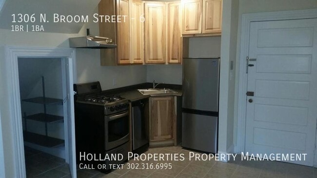 Building Photo - 1306 N. Broom Street, Unit 6