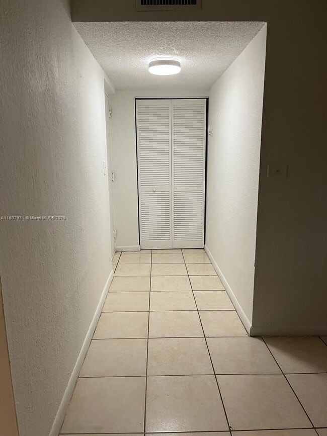 Building Photo - 17500 NW 68th Ave