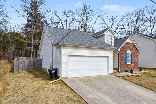 Building Photo - 401 Niagra Ln