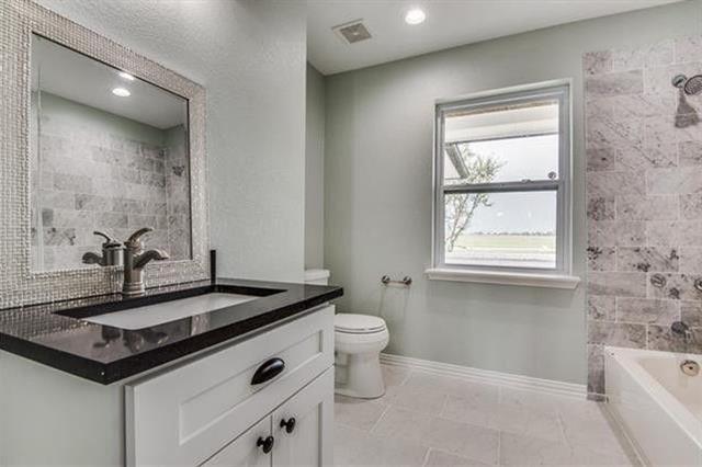 Foto del edificio - 303 E Monte Carlo Blvd