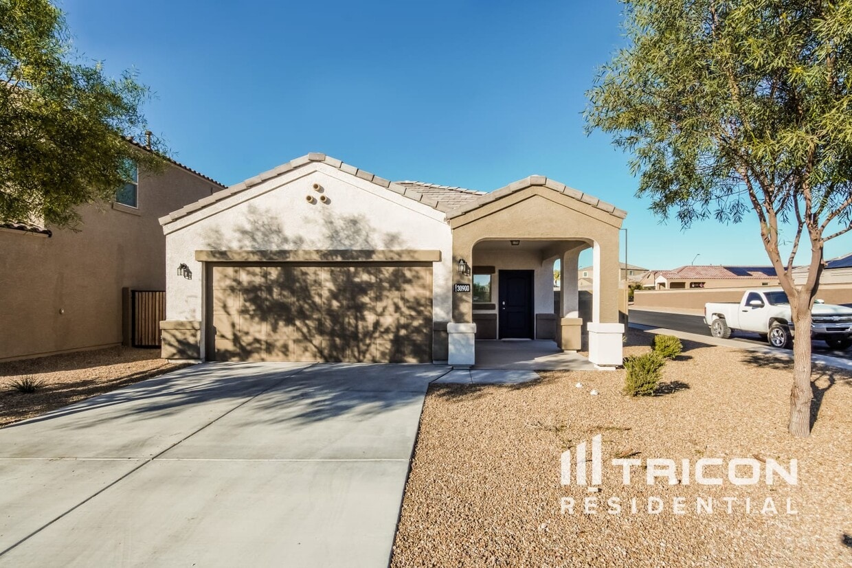 30900 W Picadilly Road Buckeye AZ House Rental in Buckeye, AZ
