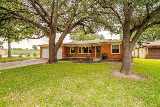 Foto del edificio - 705 Oak Forest Dr