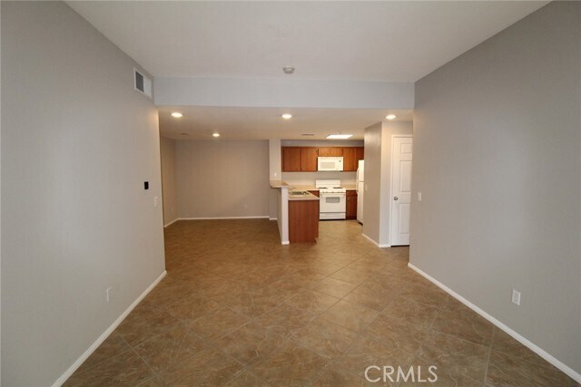 Building Photo - 31367 David Ln