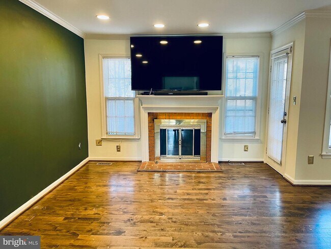 Building Photo - 1814 Duffield Ln