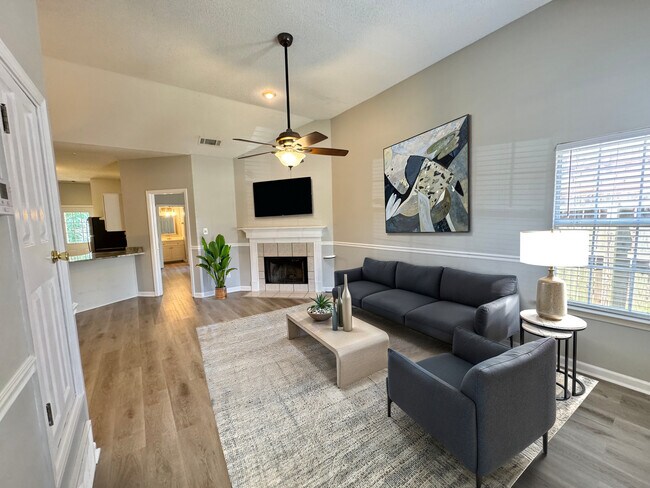 Foto del edificio - 1217 Brady Hollow Ln