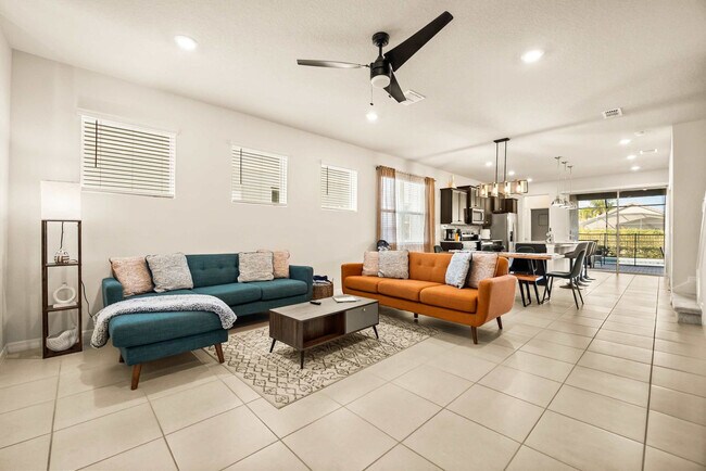 Building Photo - 4039 Lana Ave
