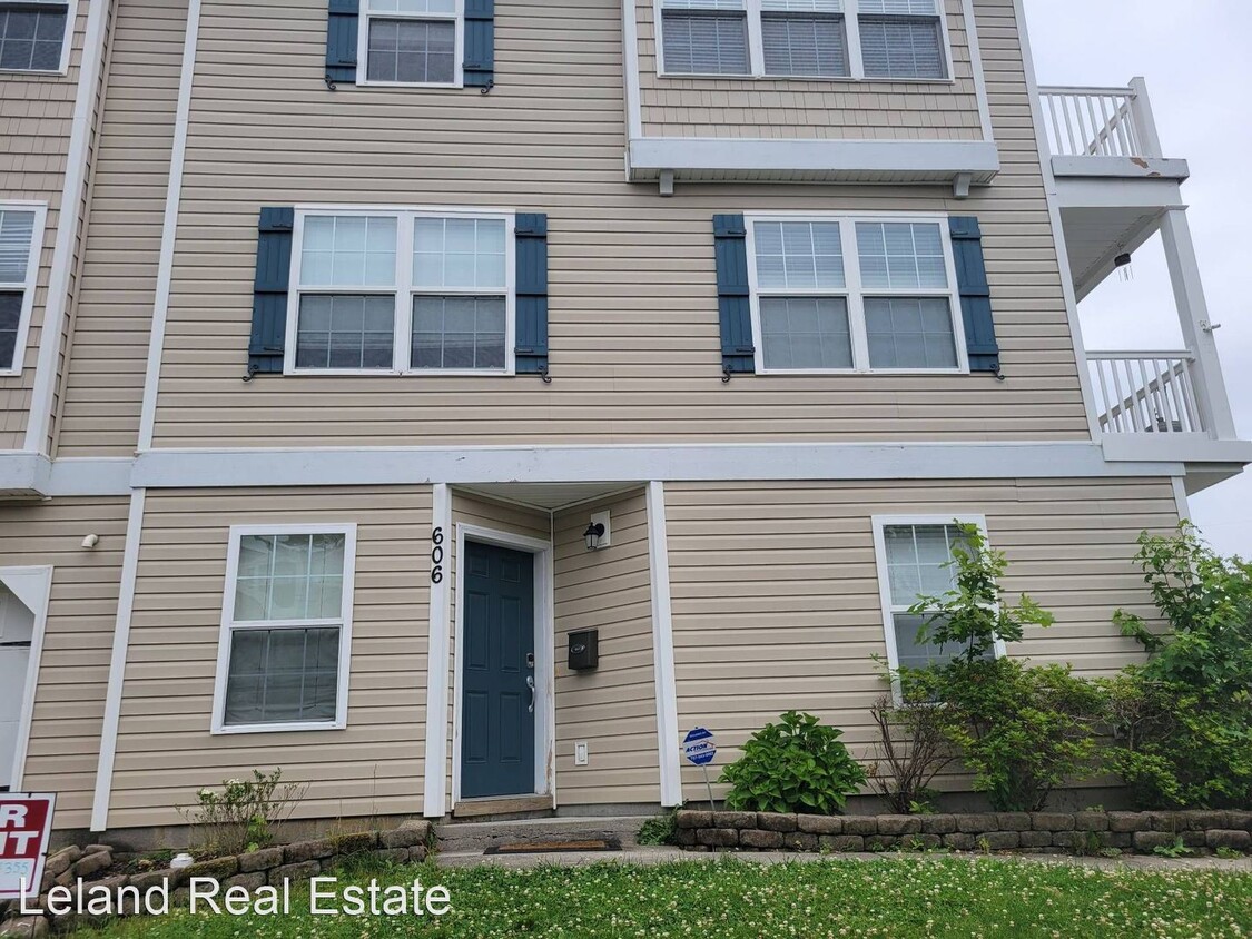 Foto principal - 3 br, 3.5 bath House - 606 Lake Drive