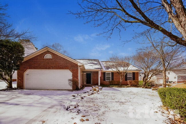 Building Photo - 47 McDonald St NW