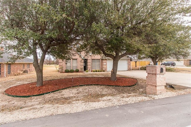 Building Photo - 13458 Willow Springs Rd