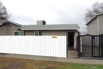 Building Photo - 23470 Victory Blvd