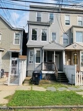 Building Photo - 41 Wakeman Ave