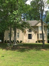 Building Photo - 5547 Hurstcliffe Dr NW