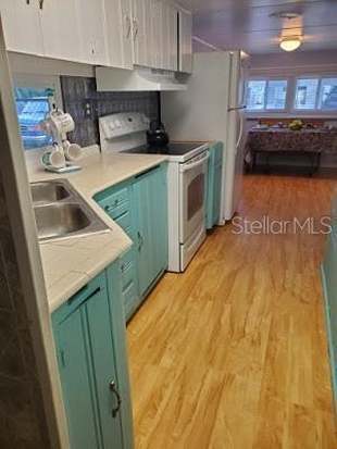 Foto del edificio - 2051 Orange Dr