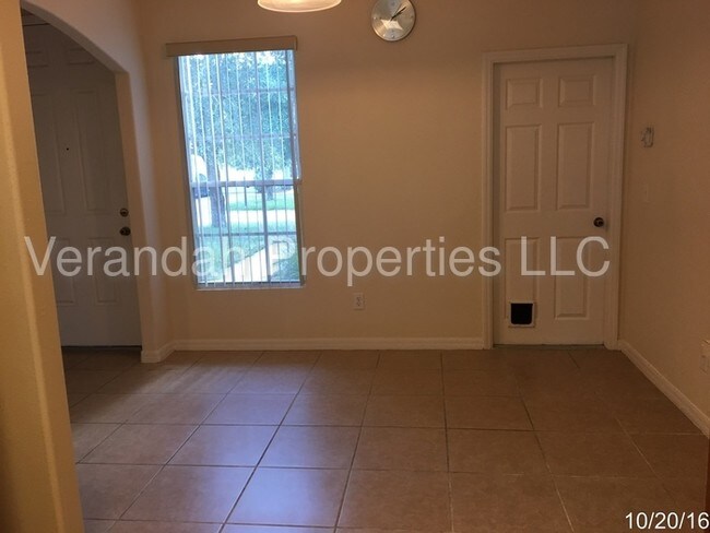Building Photo - 504 Sunset View Dr