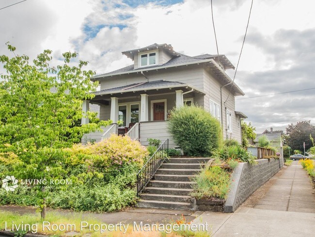 Building Photo - 4504 NE 25th Ave
