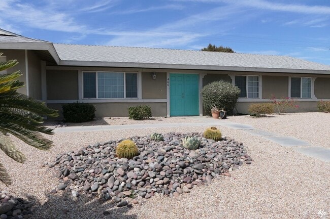 Building Photo - 466 E Molino Rd