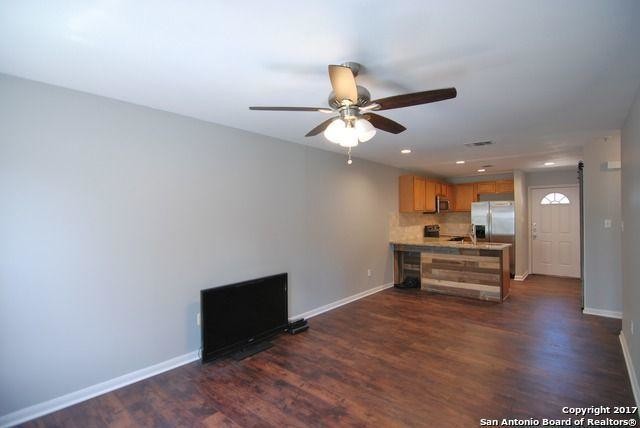 Foto del edificio - 2 bedroom in Canyon Lake TX 78133