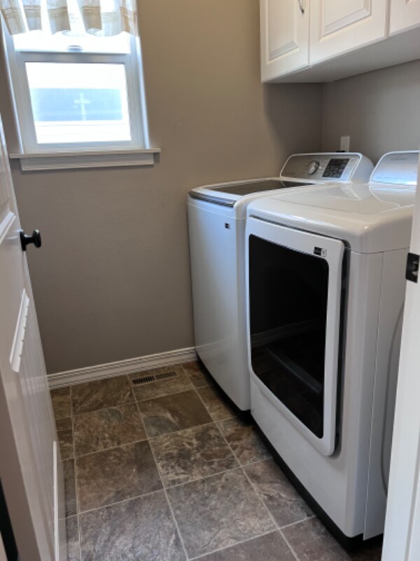 Building Photo - 4491 Corvina St