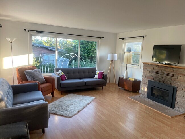 Foto del edificio - 5720 Soquel Dr
