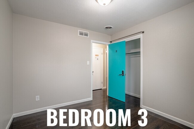 Foto del edificio - 201 Toledo St