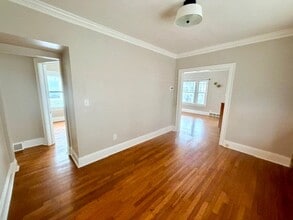 Building Photo - 2080 Bunts Rd