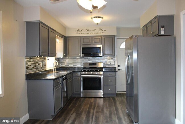 Foto del edificio - 28380 Beaver Dam Branch Rd
