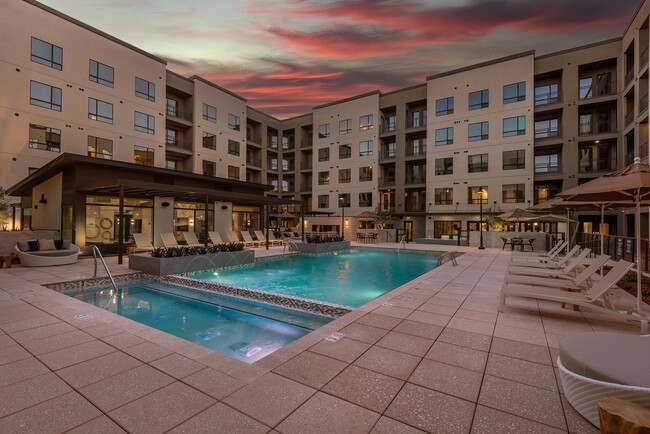 Building Photo - The Quincy at Kierland