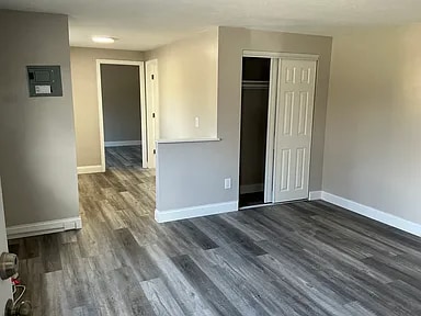 Foto del edificio - 10905 Mt Carmel Rd