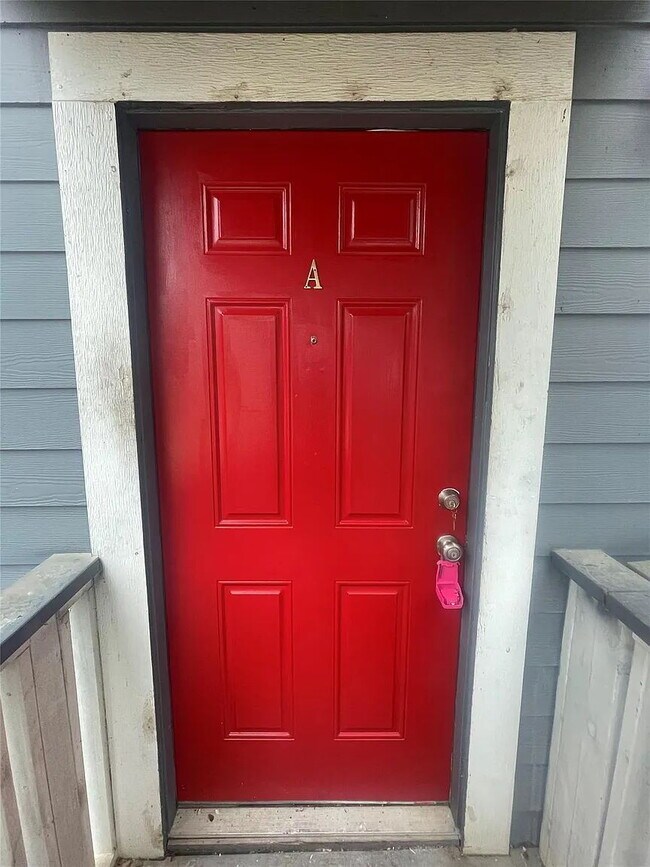 Foto del edificio - "Charming 1-Bed Gem in San Marcos: Cozy 700 sq ft Haven on West McCarty Lane!"