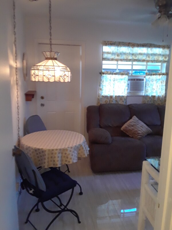Foto del edificio - 3325 SW 2nd Ct
