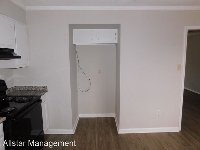 Foto del edificio - 3 br, 1 bath House - 5550 Winterwood
