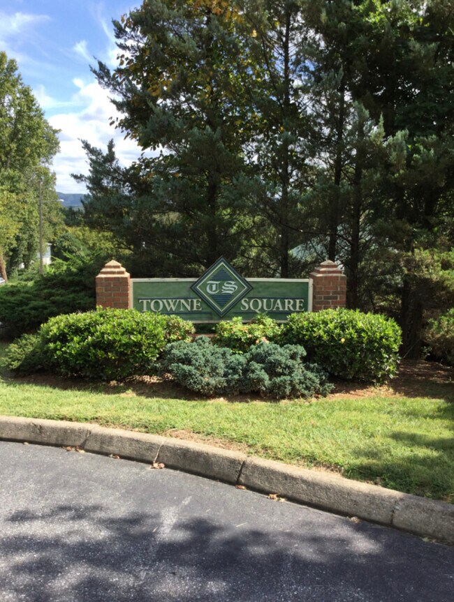 101 Park Place Ave, NC 28655 Apartments in NC