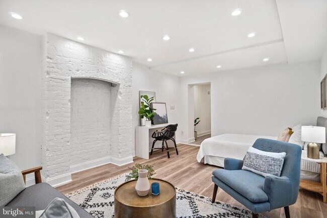 Foto del edificio - 1725 Q St NW